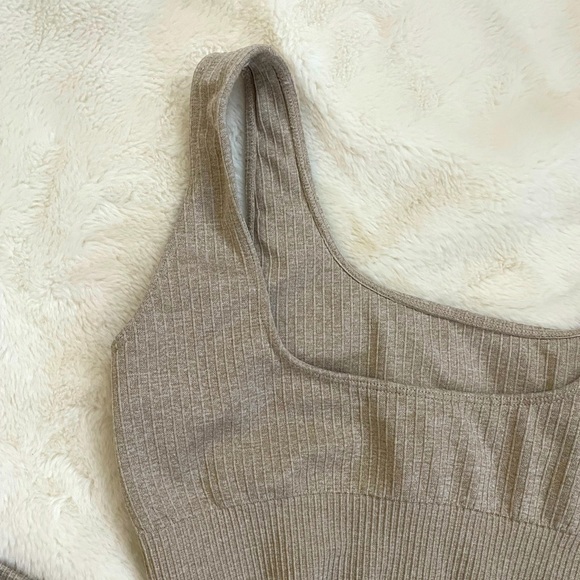 Nude Workout Set - Picture 3 of 3